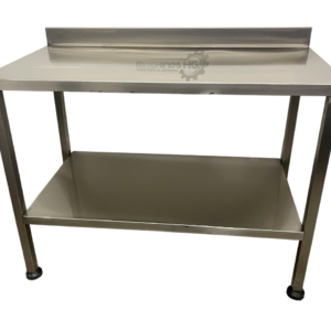 MESA EN ACERO INOXIDABLE CON ENTREPAÑO Y SALPICADERO